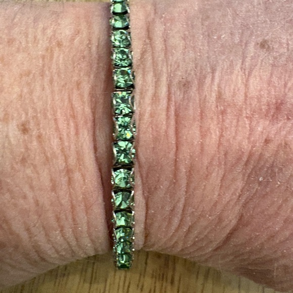 6 Elegant Green stretch Bracelet by Touchstone Crystal $20 each - Picture 2 of 7